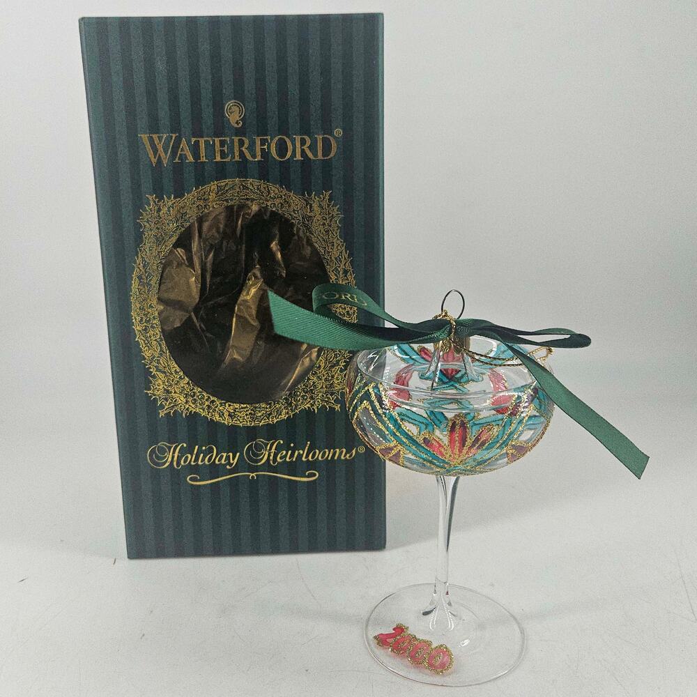 Waterford Holiday Heirlooms Ornament New Years Toast 2000 Champagne Glass